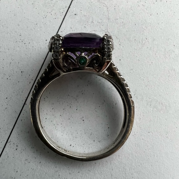 🎉🎉Host Pick🎉🎉Sofia Vergara Ring - Picture 4 of 7